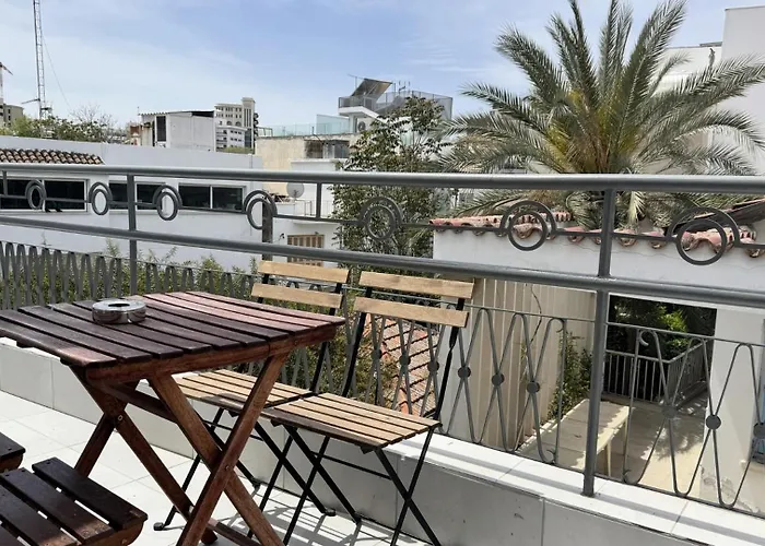 Centre 2-bedroom, Old Town, * 尼科西亚