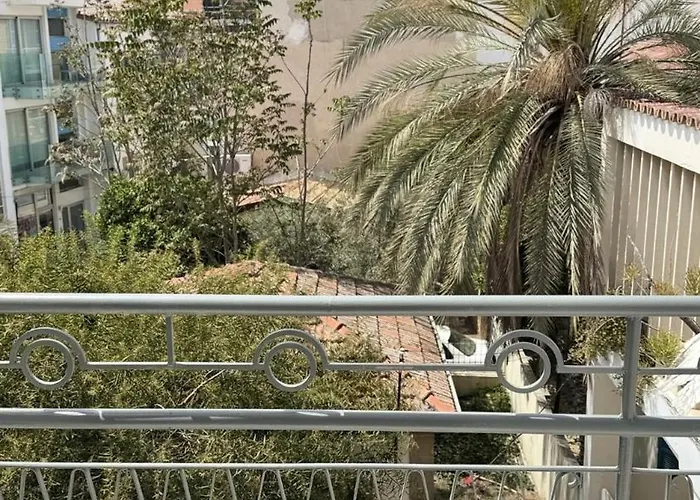 Centre 2-bedroom, Old Town, Apartman